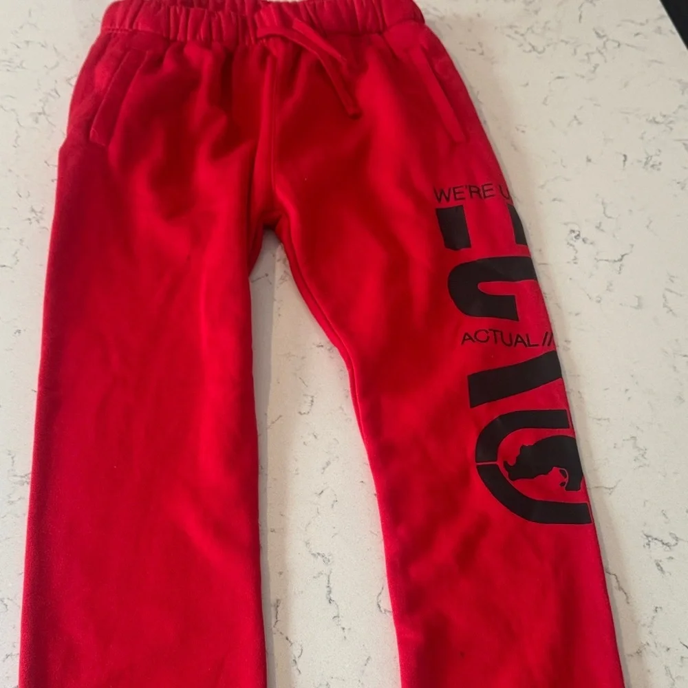 Ecko Unlimited stylish red